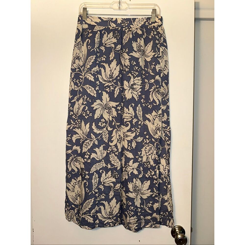 Ann Taylor LOFT Petites Women’s Flowy Maxi Skirt Blue Cream Tropical Floral EUC